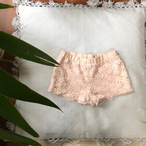 💛Lacey silk shorts